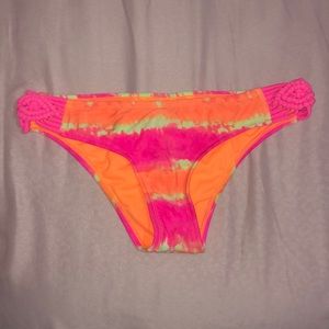 Candie’s swim bottoms